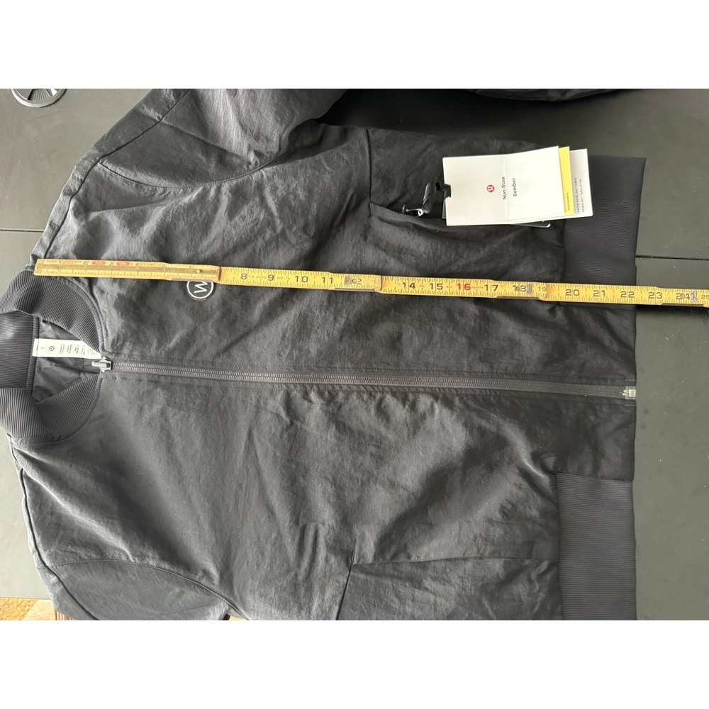 Lululemon Non-Stop Bomber Jacket Black Women PrimaLoft New NWT 8 Corporate Logo - Picture 16 of 16